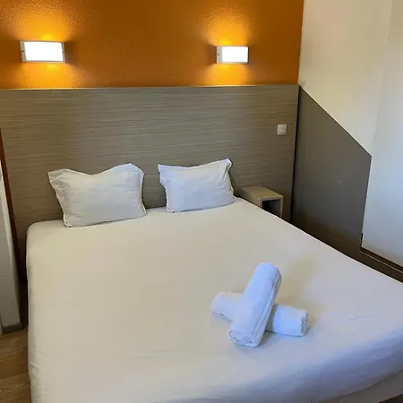 Premiere Classe Toulouse Nord - *