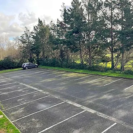 Première Classe Toulouse Nord - *