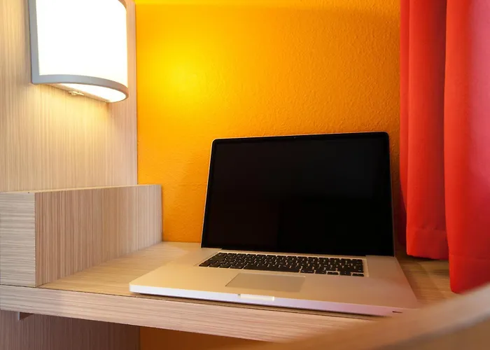 Hotel Premiere Classe Toulouse Nord - *